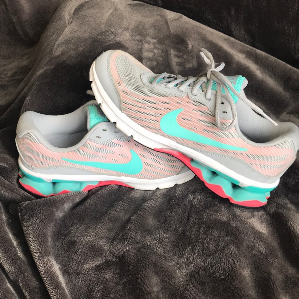 Nike Reax Run 5